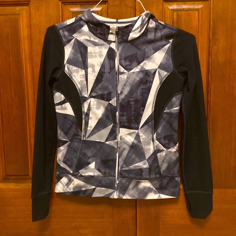 Zella Girl Zip-Up Athletic Jacket, Size 14/16, black/white geometric design